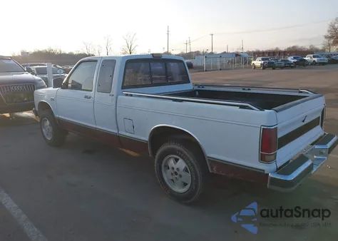 1987 Chevrolet S Truck S10 z USA, uszkodzony, nr VIN 1GCCT14R1H2181287